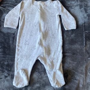 Owlivia Organic Cotton Bunnies Print Footed Sleeper